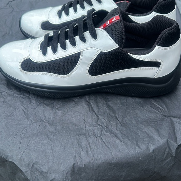 MEN PRADA SNEAKER BLACK/WHITE  Size 11 - Picture 9 of 14